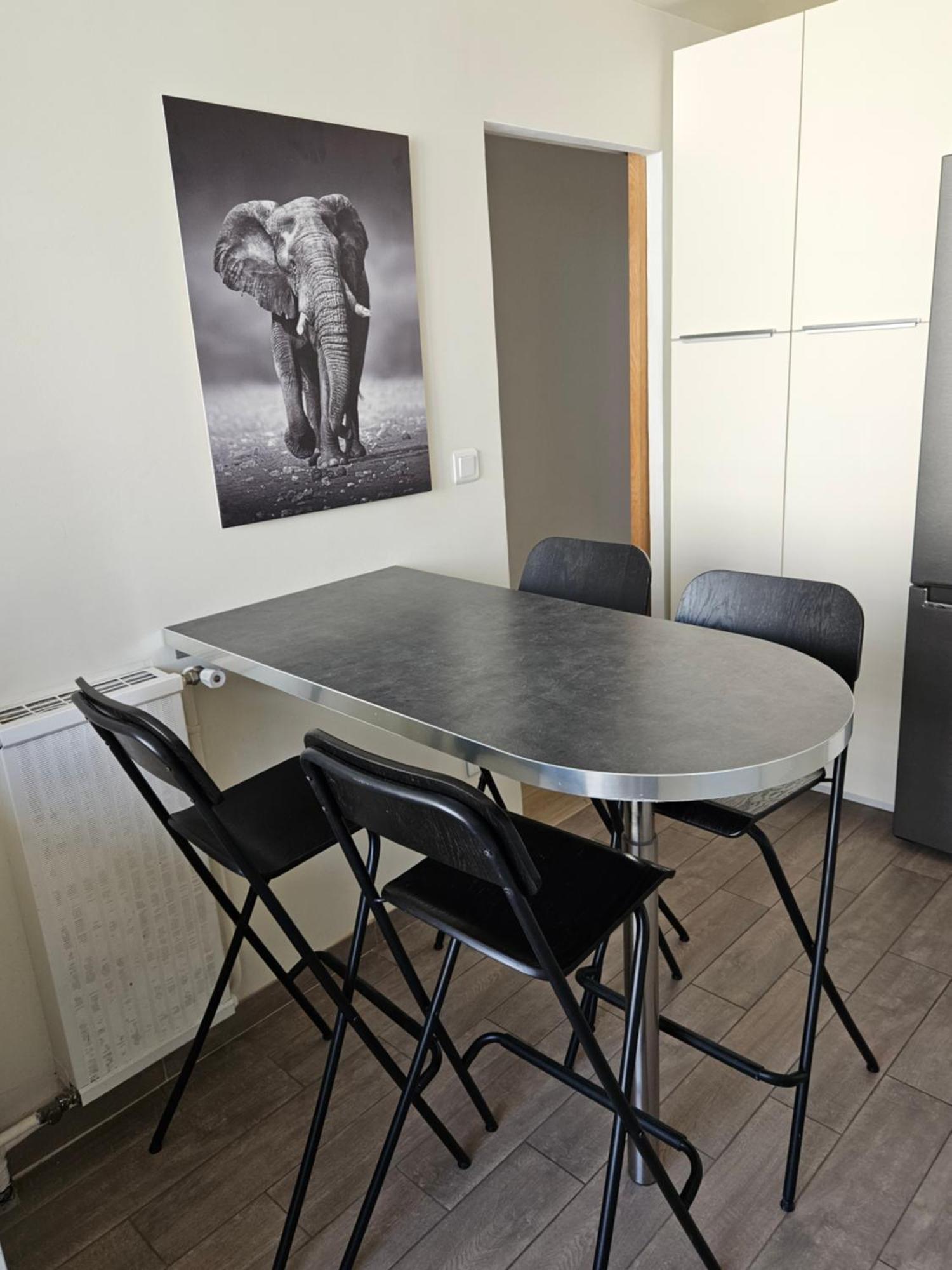 Chambre En Colocation Fille, Proche Mer, Climatisation Tolón Exterior foto
