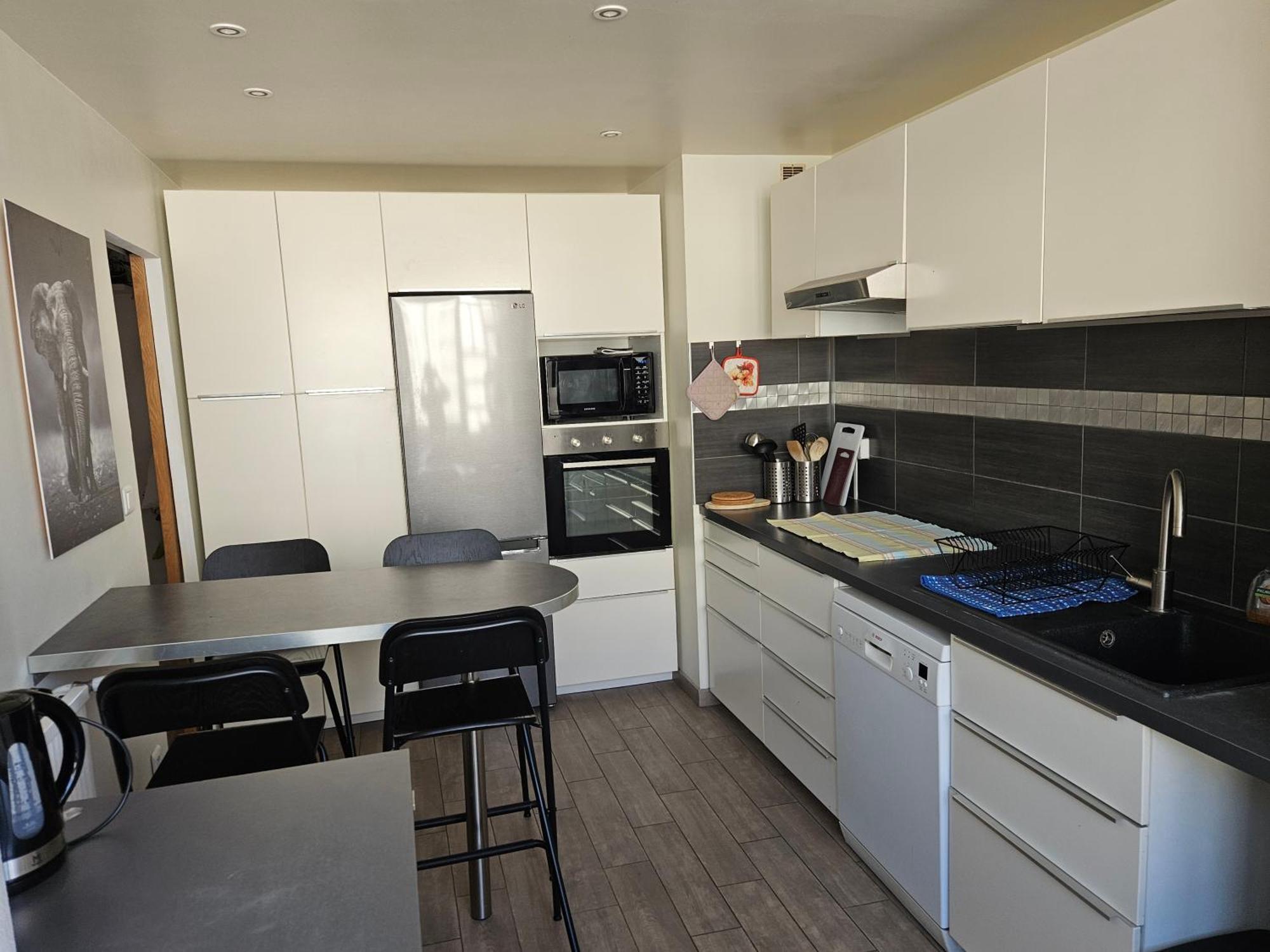 Chambre En Colocation Fille, Proche Mer, Climatisation Tolón Exterior foto