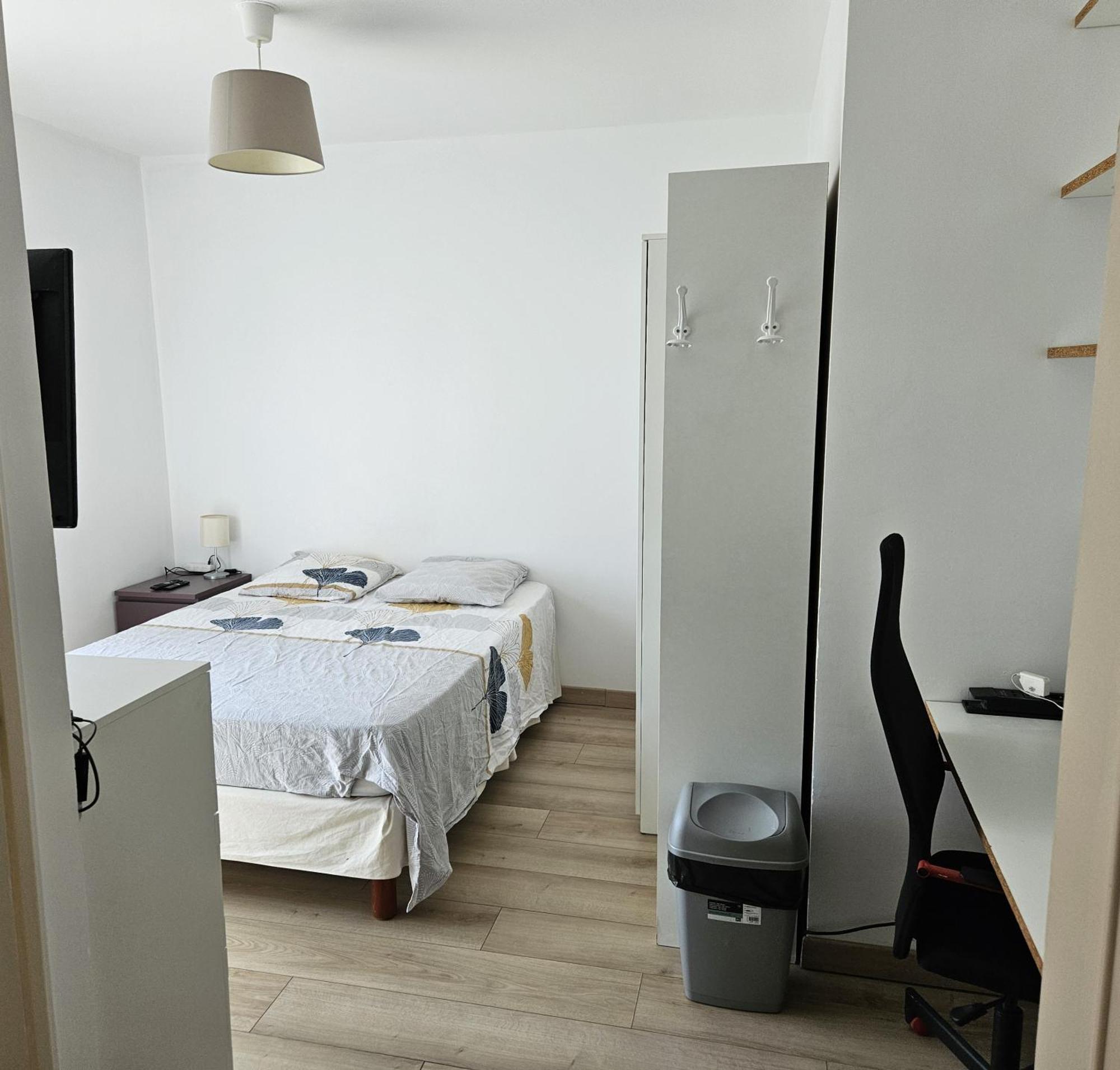 Chambre En Colocation Fille, Proche Mer, Climatisation Tolón Exterior foto
